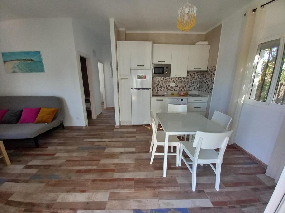 Apartamentos Cala Isabel Саора Екстер'єр фото