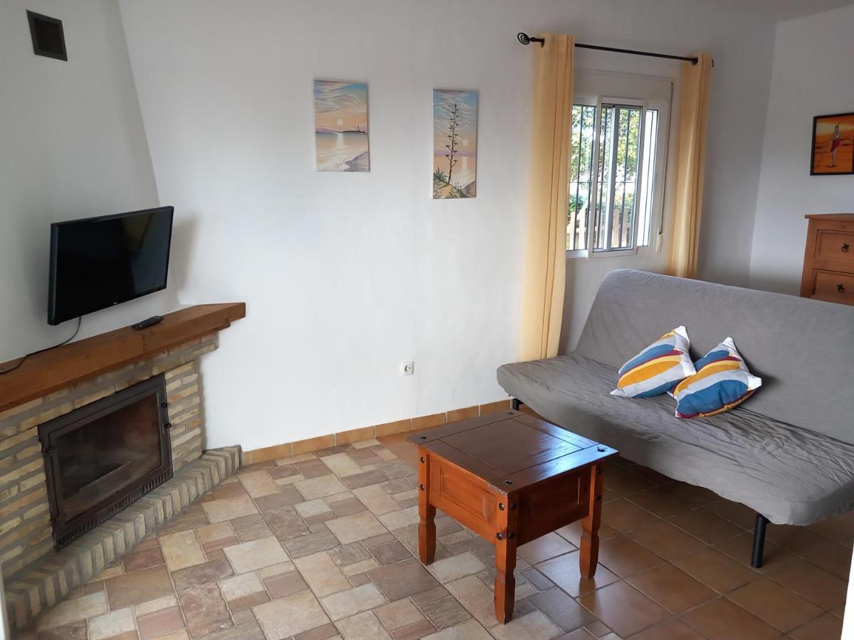 Apartamentos Cala Isabel Саора Екстер'єр фото