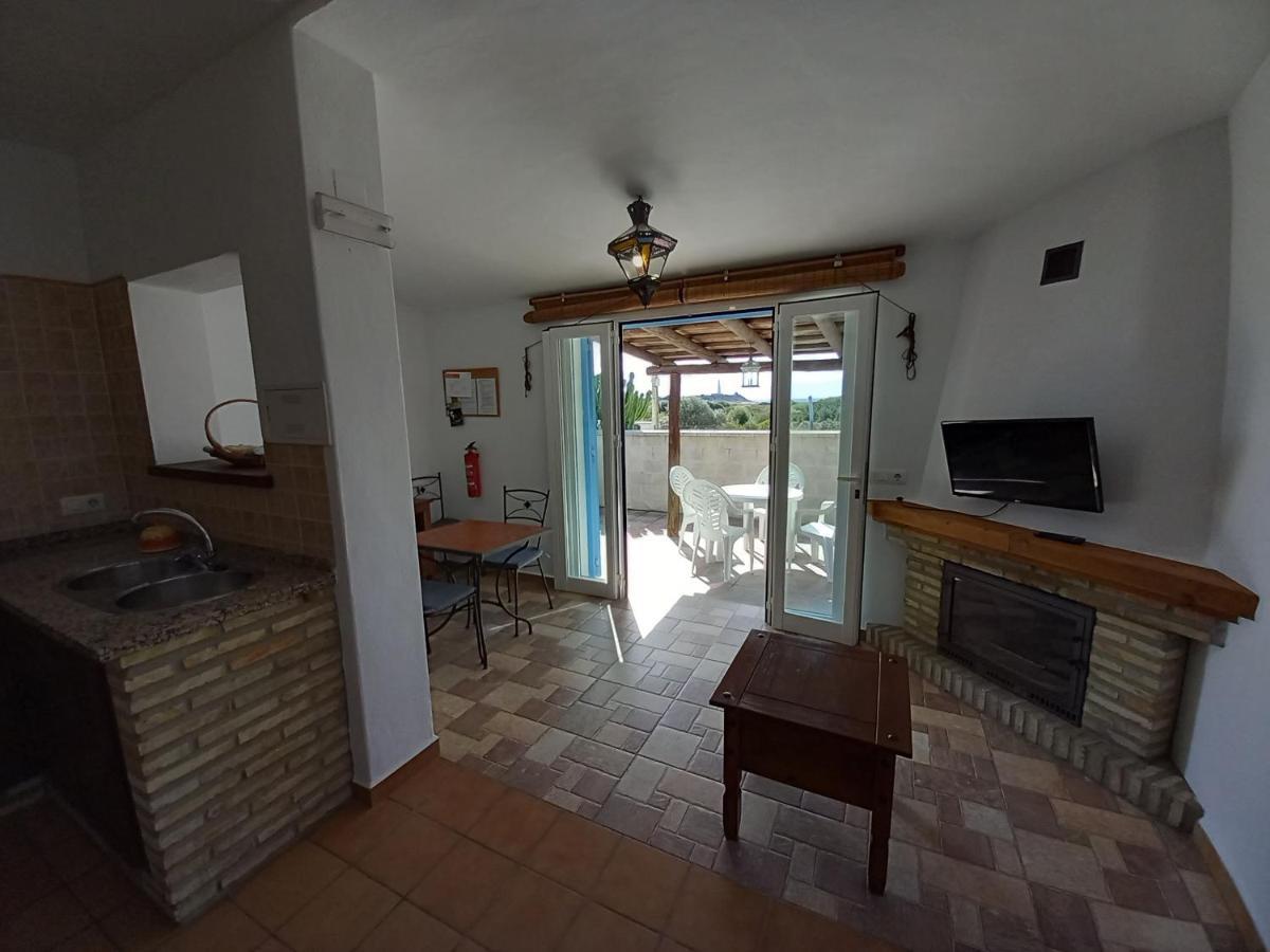 Apartamentos Cala Isabel Саора Екстер'єр фото